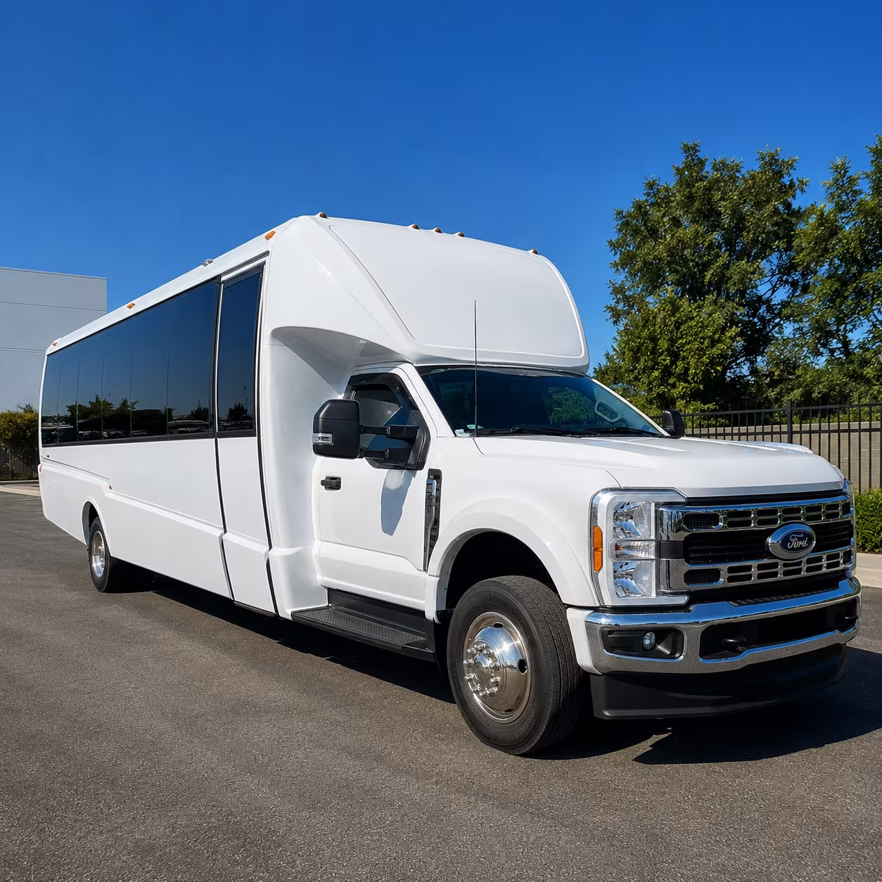 corporate event buses and employee shuttle services in pittsburg