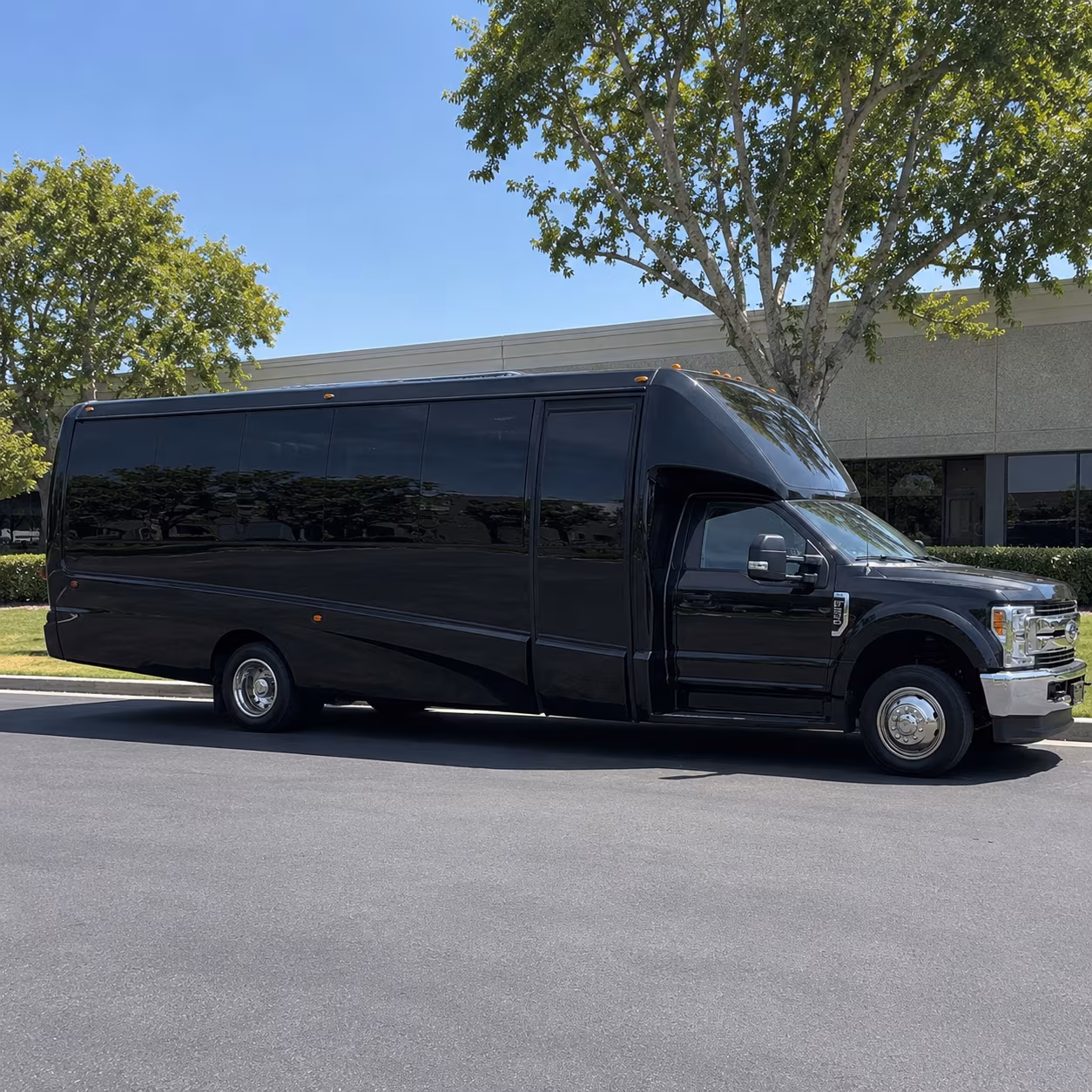 delta wine trail party bus rental