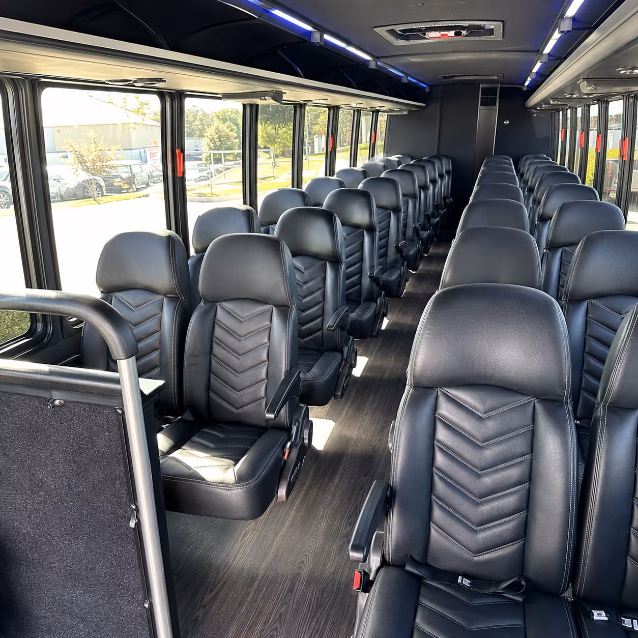does the day of the week or the date change what a bus costs in pittsburg