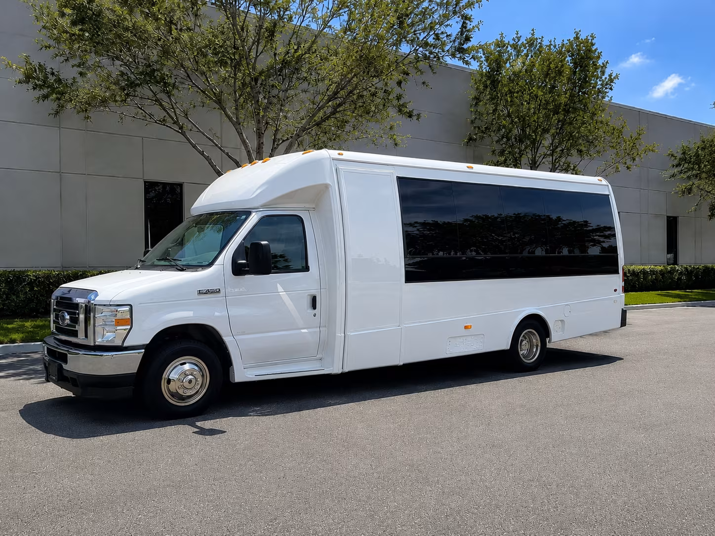 pittsburg prom transportation onboard seating